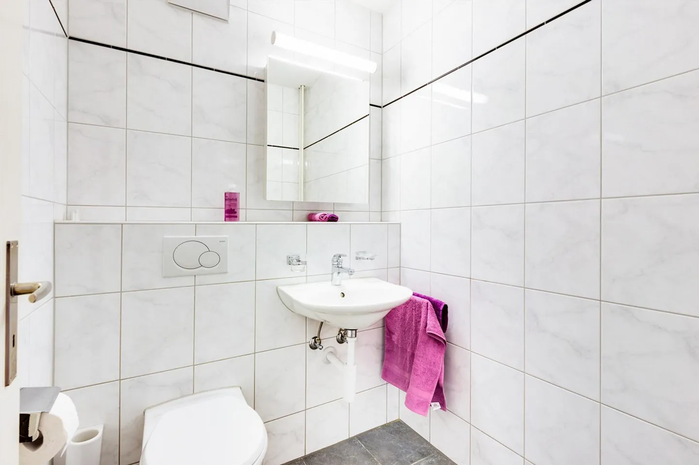 Living centrally in Muttenz yet in the green - Photo 10 of 11