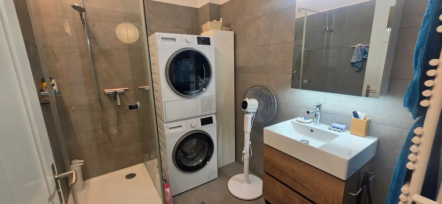 Appartement 4 pièces avec 3 balcons et hauts plafonds - Photo 8 sur 21