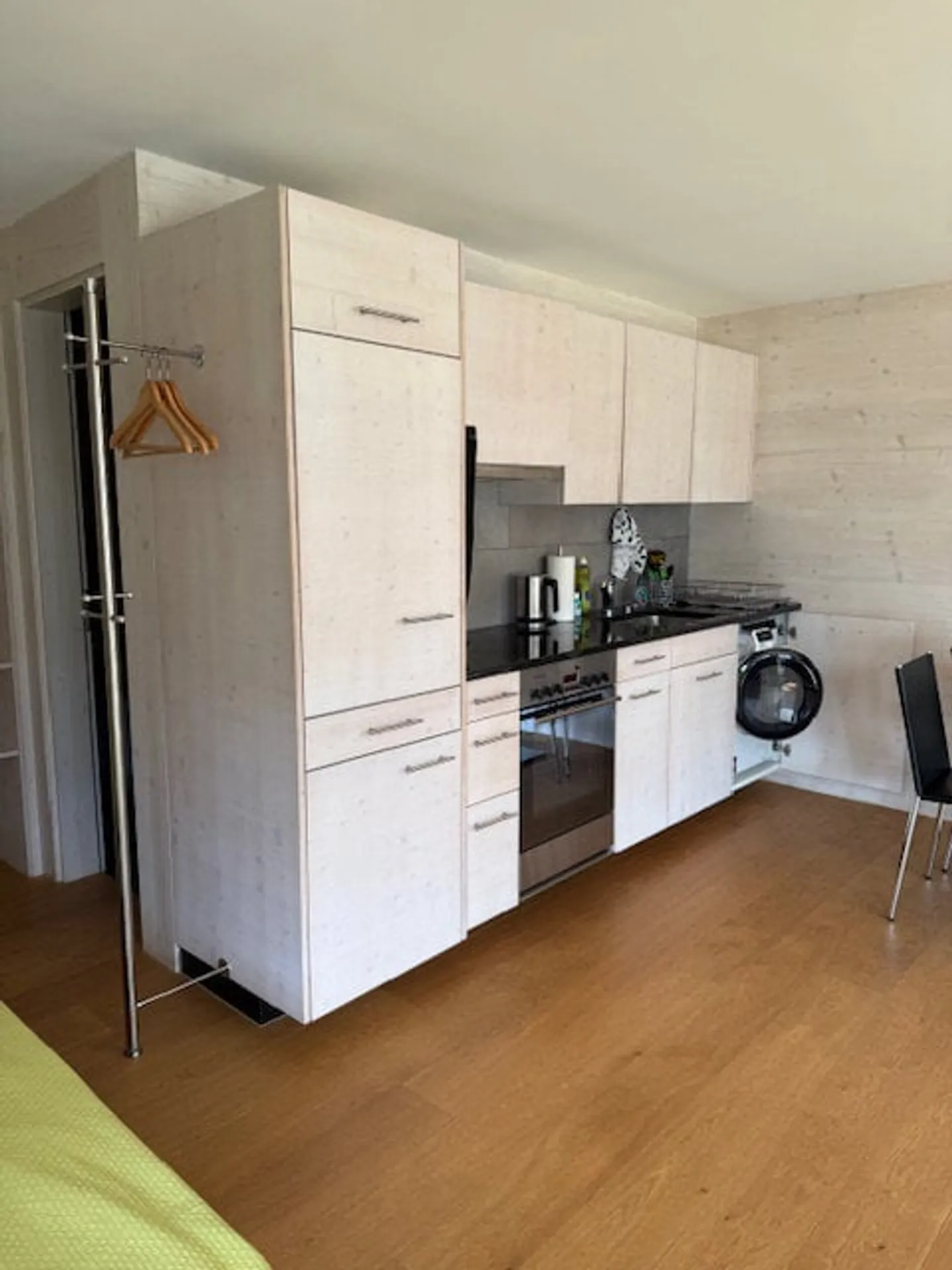 Charmante und möblierte 1½-Zimmer-Wohnung in Sagogn mieten - Photo 5 of 6