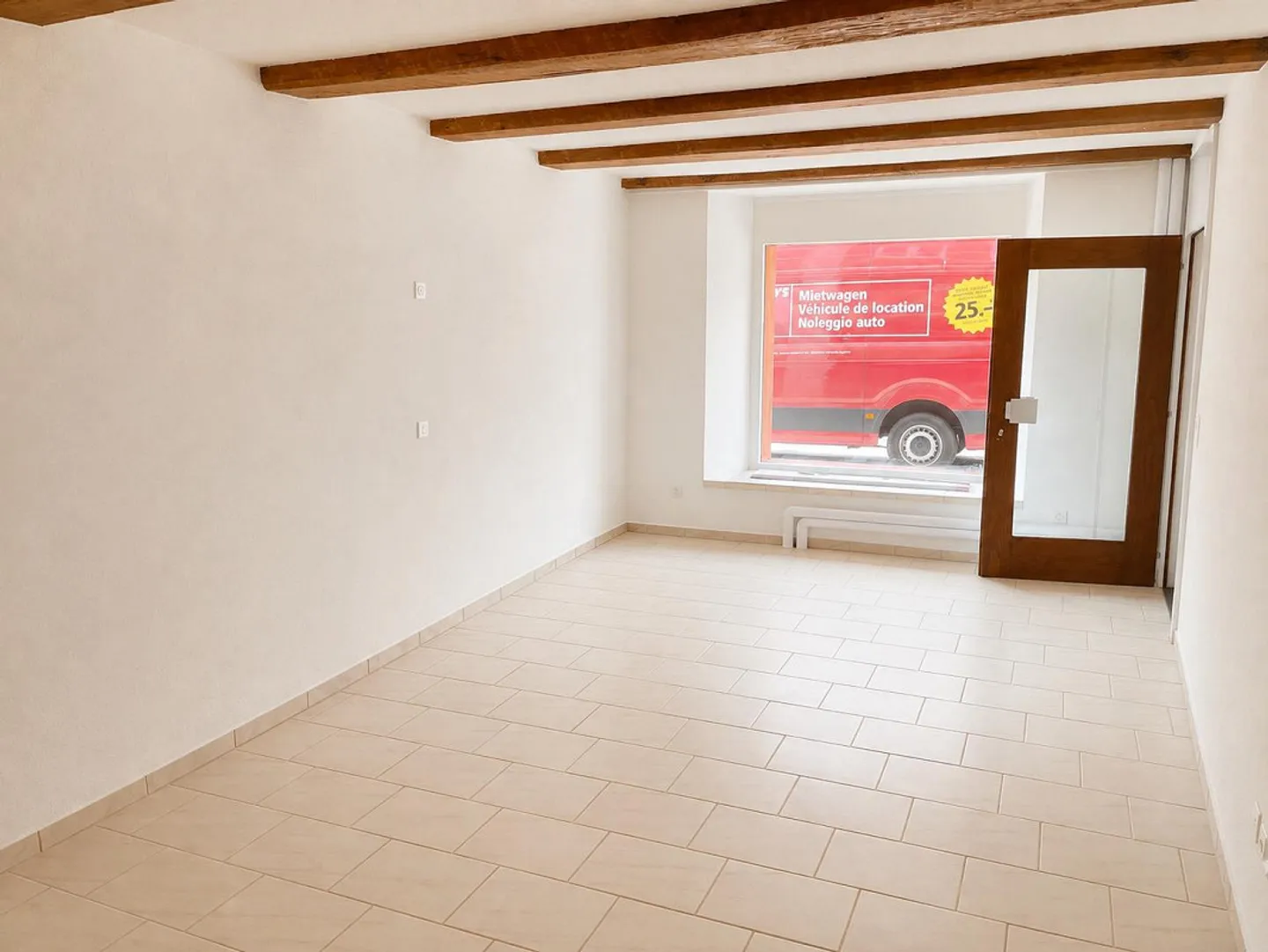 Commercial Space in the Heart of Zurzach - Photo 3 of 4