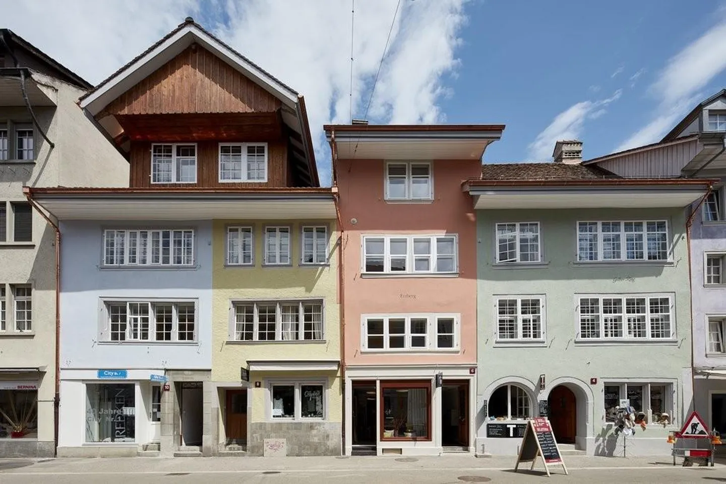 Charming Retail Space in the Heart of the Old Town - Photo 1 of 11