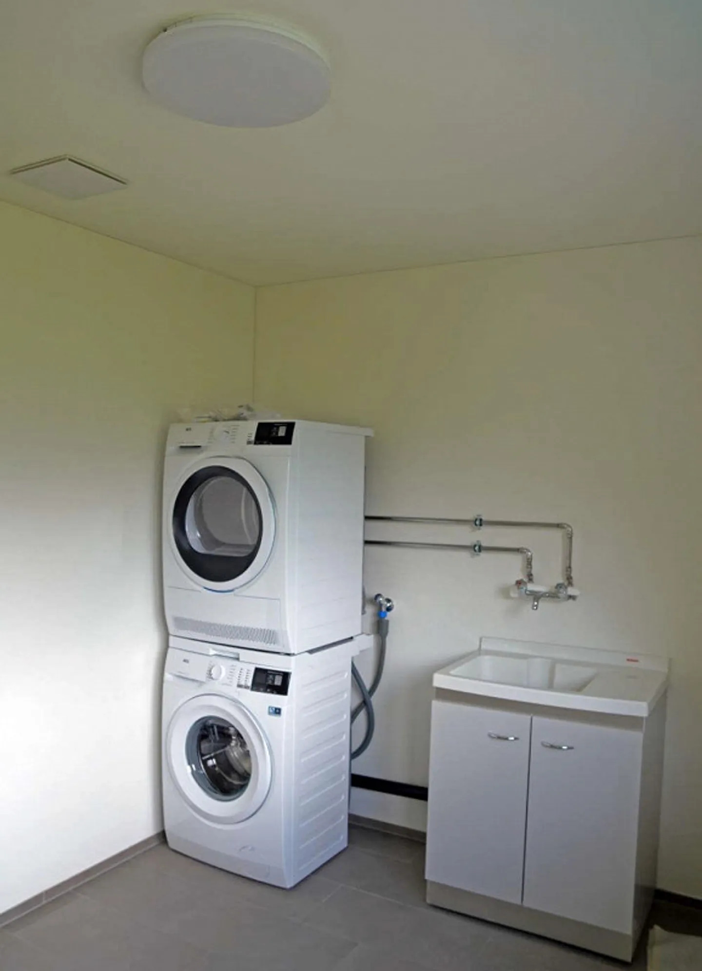 Appartement spacieux de 4,5 pièces avec vue en tant que résidence principale - Photo 12 sur 19