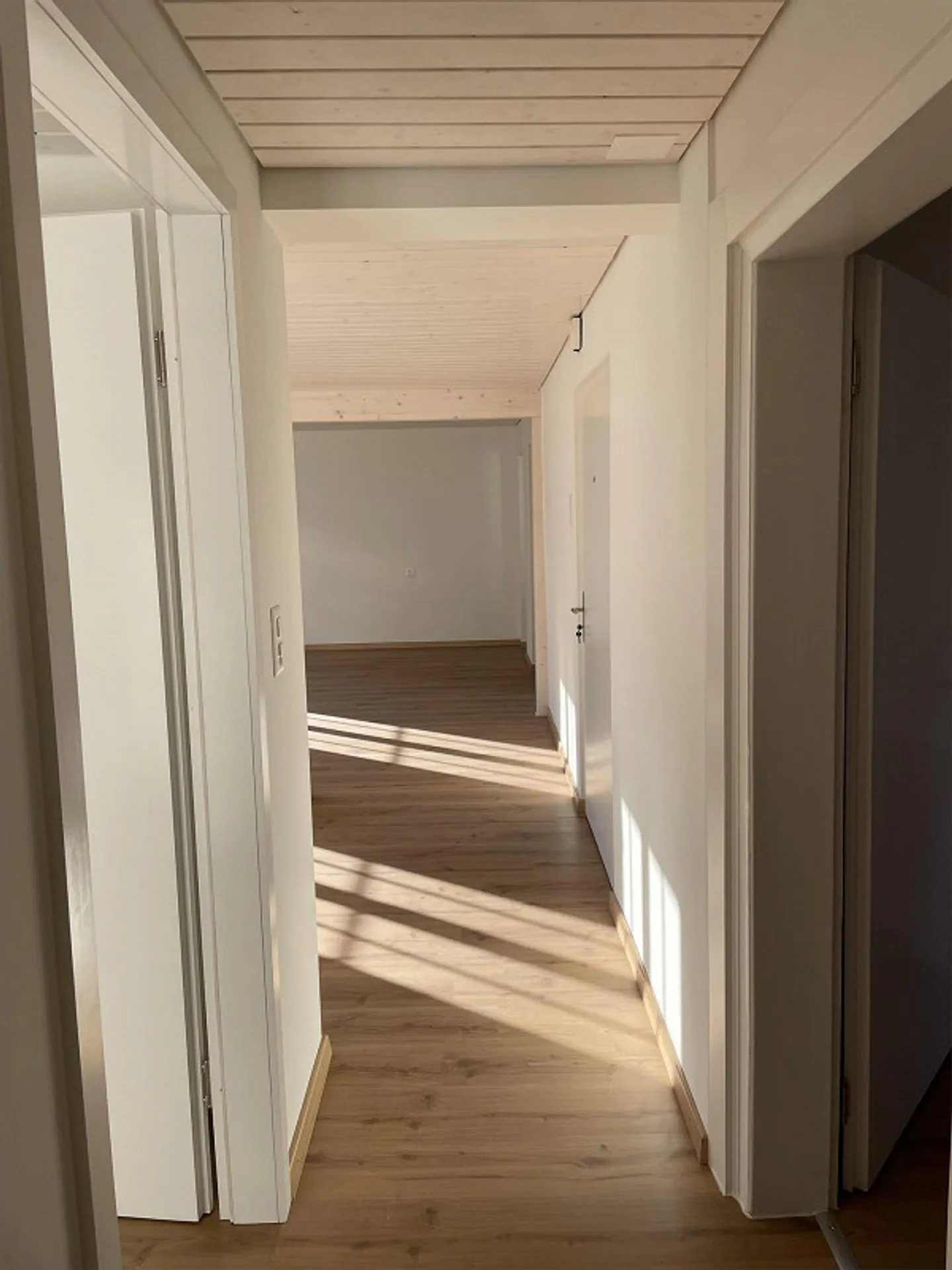 Appartamento 3.5 stanze recentemente ristrutturato nel centro della città di Rorschach - Foto 9 di 20