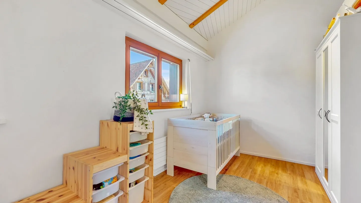 Charming 5.5-Room Townhouse in Niederuzwil - Your New Family Happiness! - Photo 9 of 13