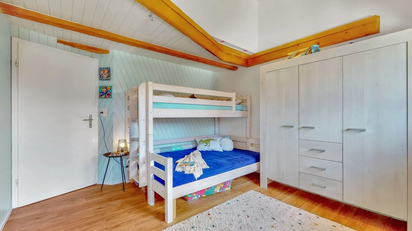 Charming 5.5-Room Townhouse in Niederuzwil - Your New Family Happiness! - Photo 10 of 13