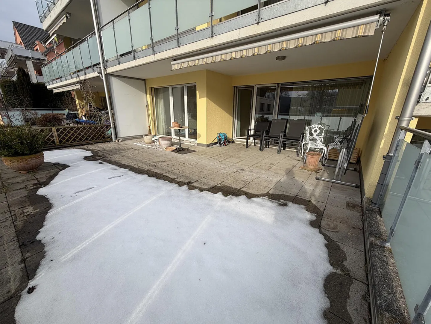 Grosszügige 3.5-Zimmer Terrassenwohnung in Hombrechtikon - Foto 12 von 13