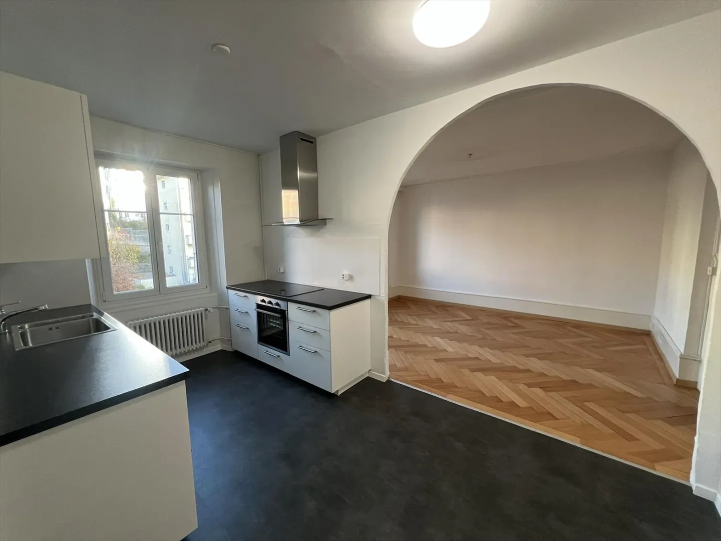 La Chaux-de-Fonds, bell'appartamento di 4 stanze al 3° piano - Foto 1 di 6