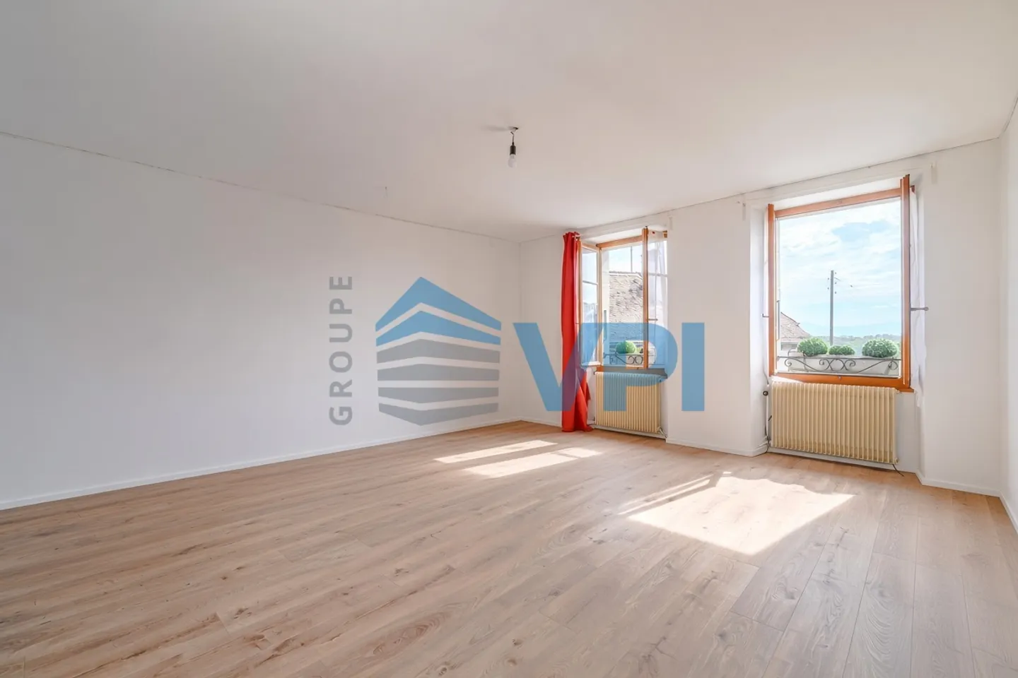 Charming Village House in Allaman - Photo 2 of 10