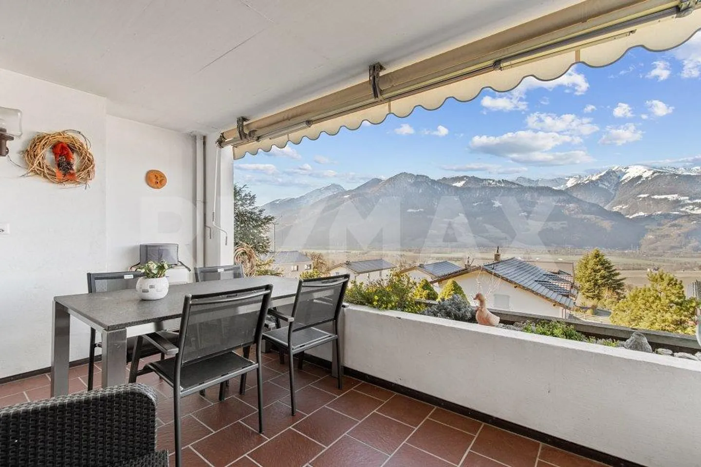3½-Zimmer-Wohnung mit toller Aussicht - Foto 2 von 13