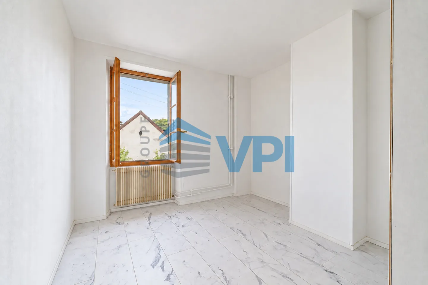 Charming Village House in Allaman - Photo 5 of 10