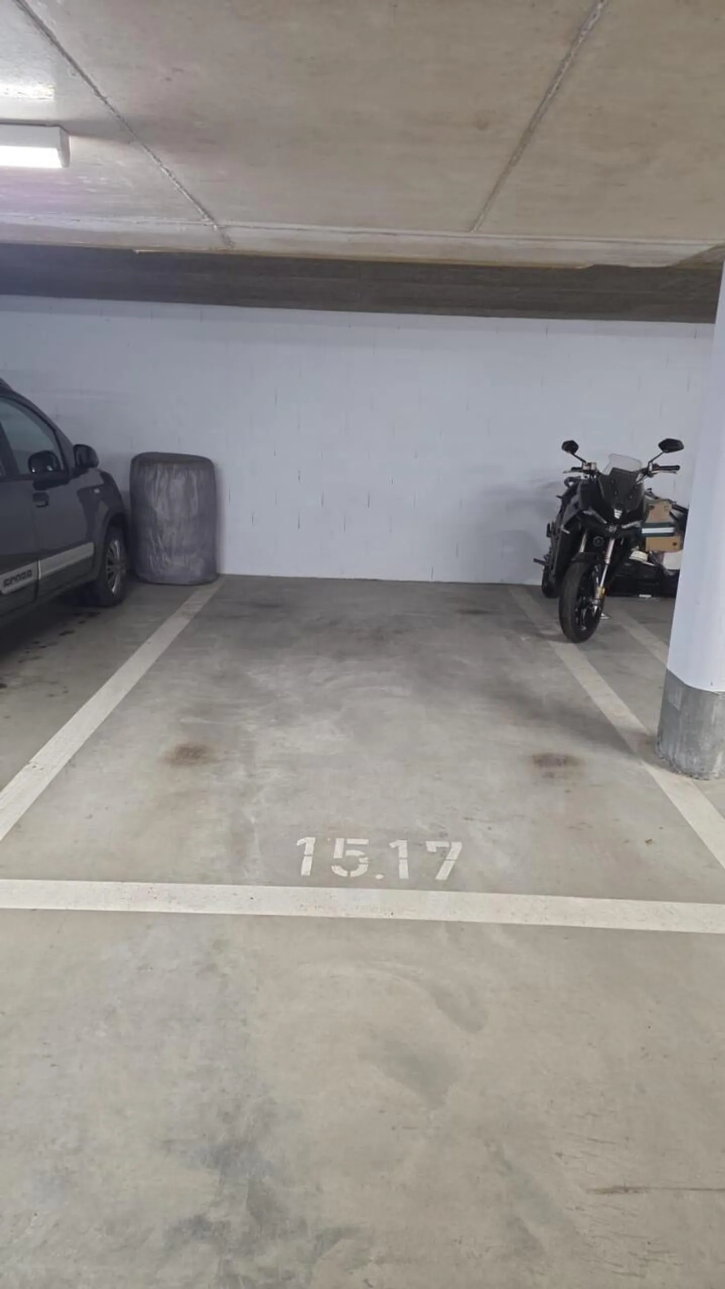 Sichere Tiefgarage - Foto 1 von 1