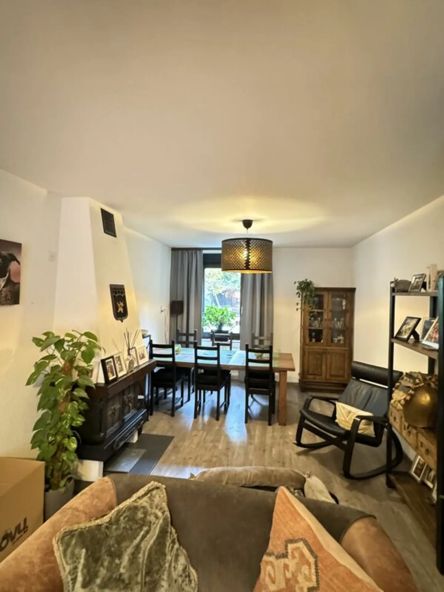 Renovated 6-Room Townhouse with Beautiful Garden - Photo 15 of 24