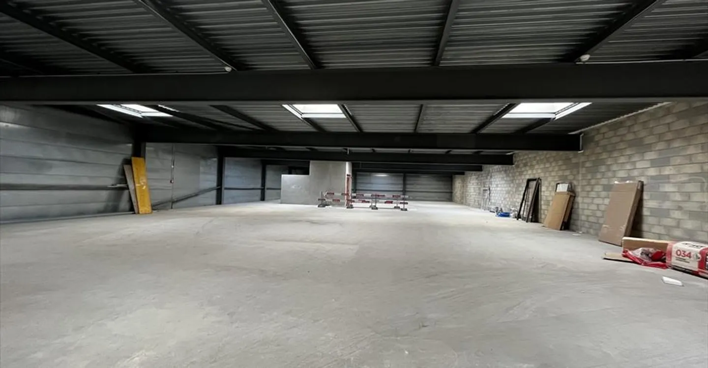 Workshop/Storage Space of 655 m2, divisible from 150 m2 - Photo 5 of 5