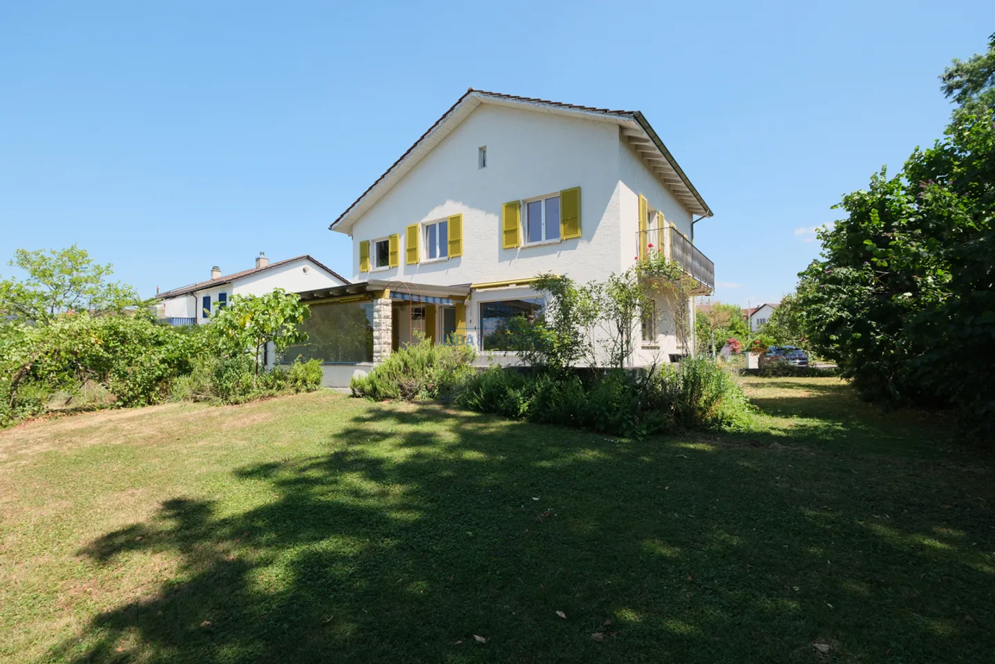 Charmante maison individuelle avec grand jardin et vue dégagée - Photo 1 sur 13