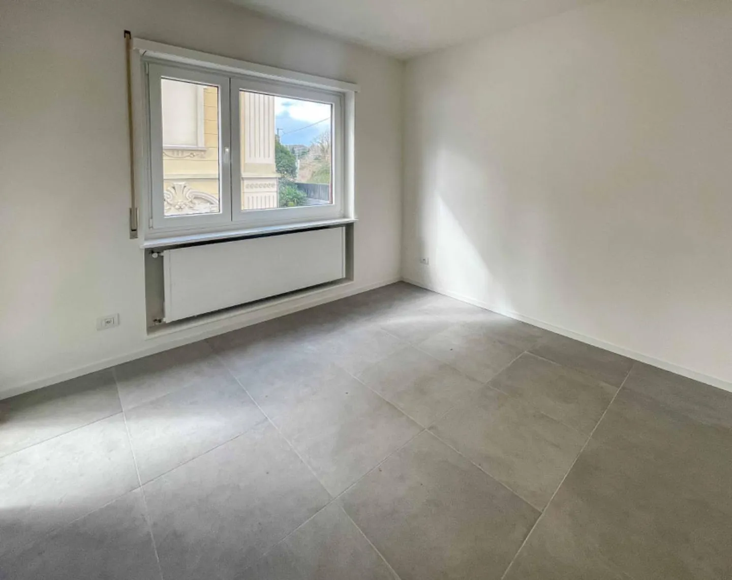 3,5-Zimmer-Wohnung mit herrlicher Aussicht auf den Luganersee - Foto 6 von 6