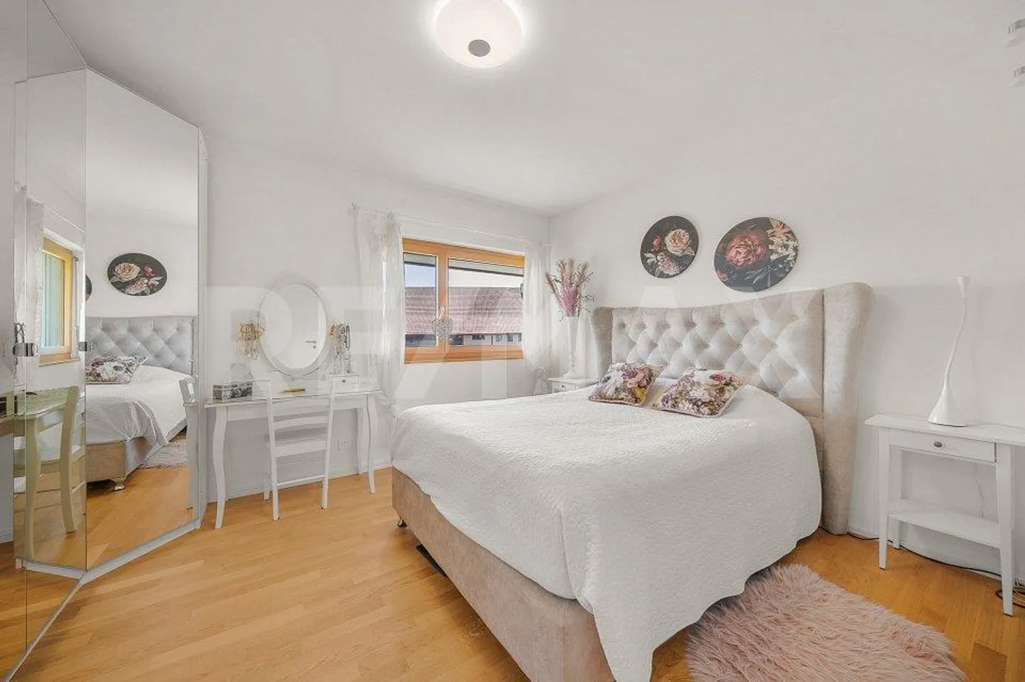 Geräumige 3.5 Zimmer + Mezzanin von 110 m² - Foto 9 von 13