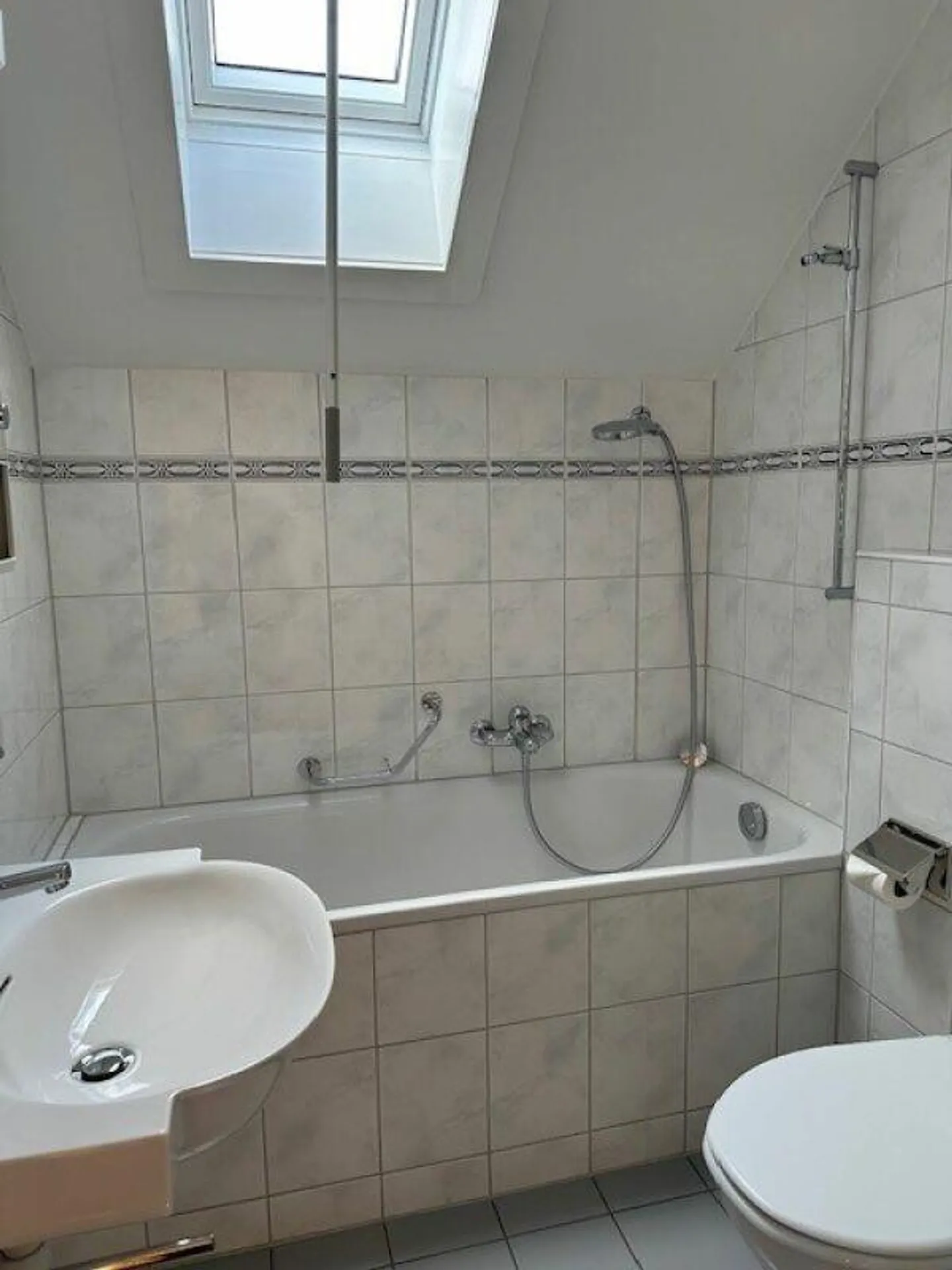 Sonnige 3-Zimmer-Dachwohnung - Foto 5 von 10