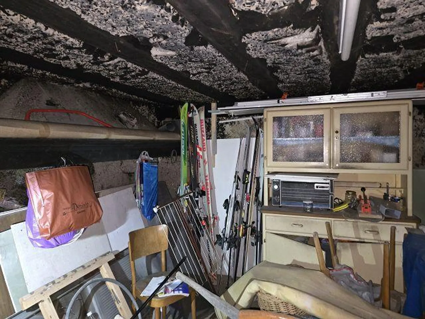 «4 1/2-Zimmer-Hausteil mit grossem Grundstück Parte della casa di 4 1/2 locali con grande terreno» - Foto 19 von 33