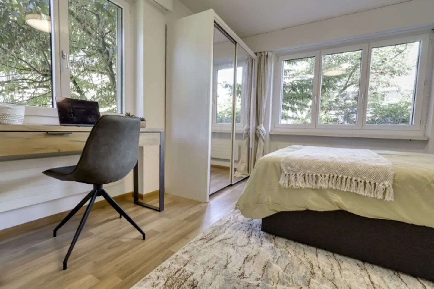 «Modernes Coliving im Grünen mit top Anbindung in Zürich-Affoltern» - Foto 9 von 13