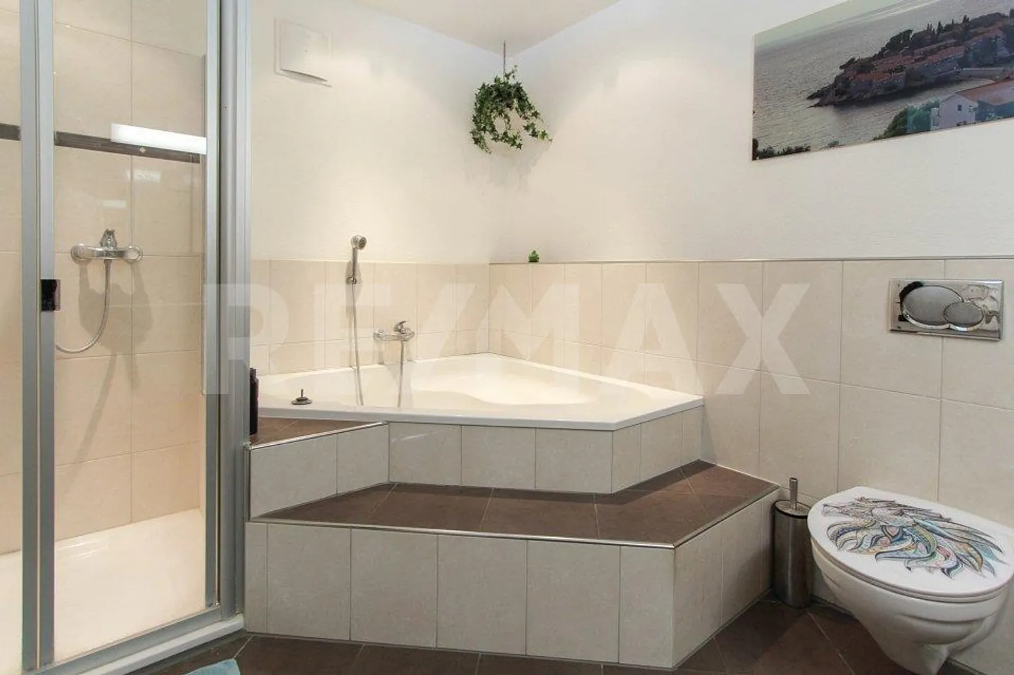 Moderne Terrassenwohnung in Hilfikon - Foto 6 von 7