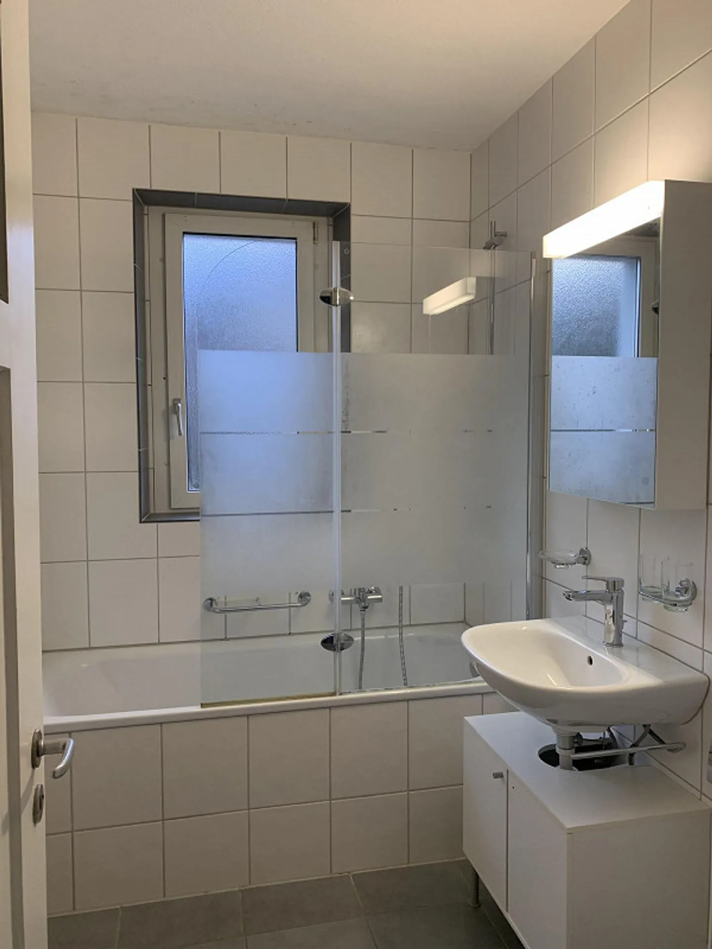 Appartamento affascinante con 3 camere da letto con balcone e bella vista a Tavannes - Foto 6 di 7