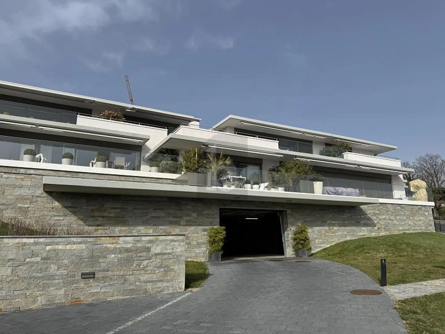 Appartement Élégant avec Jardin - Photo 1 sur 6