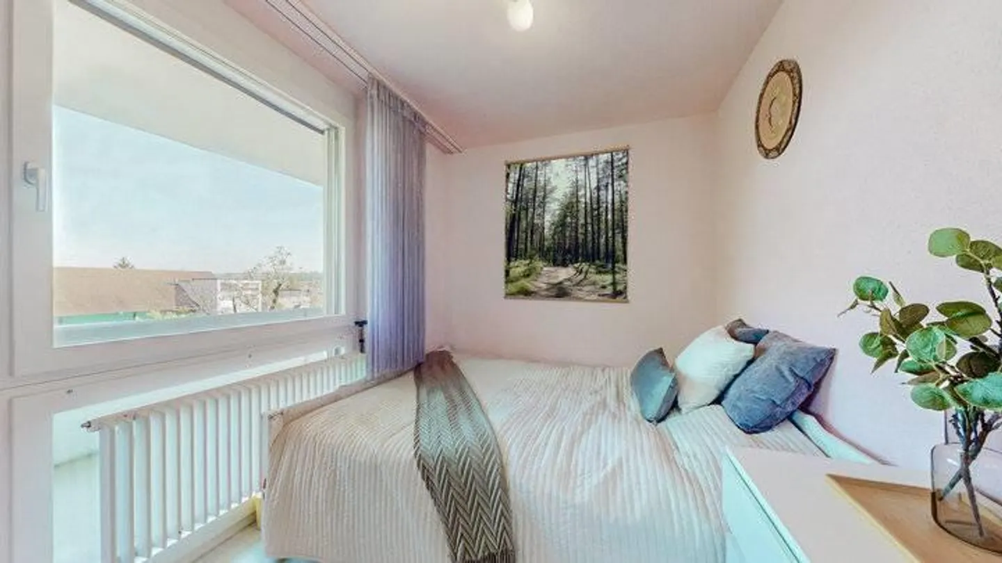 SPACIOUS 5.5-ROOM MAISONETTE APARTMENT WITH THREE BALCONIES IN HAUSEN... - Photo 6 of 9