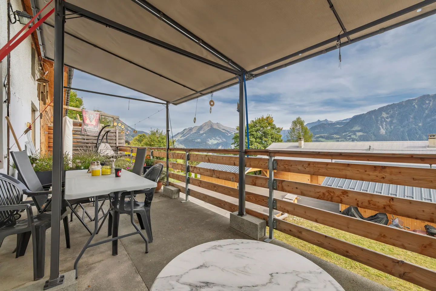 Charmantes Familienhaus in Leysin - Foto 2 von 23