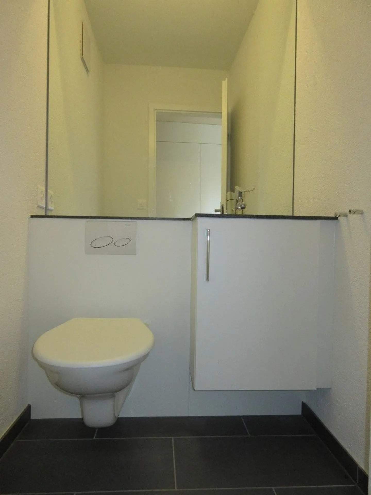 Charming Apartment in Langenthal - Photo 7 of 8