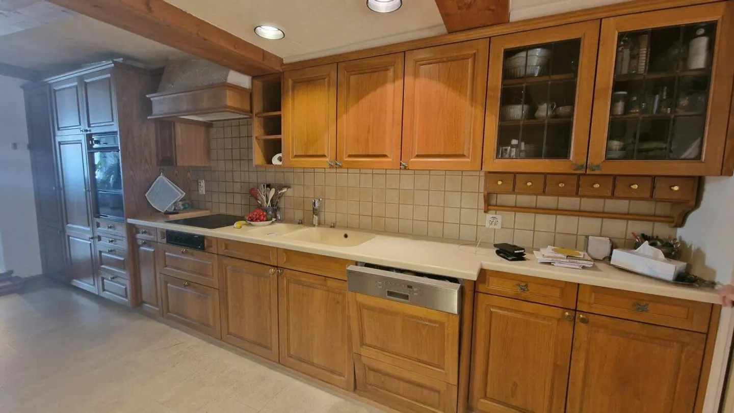 Historical 6-room single-family house with commercial space on the ground floor in the old town! - Photo 4 of 13