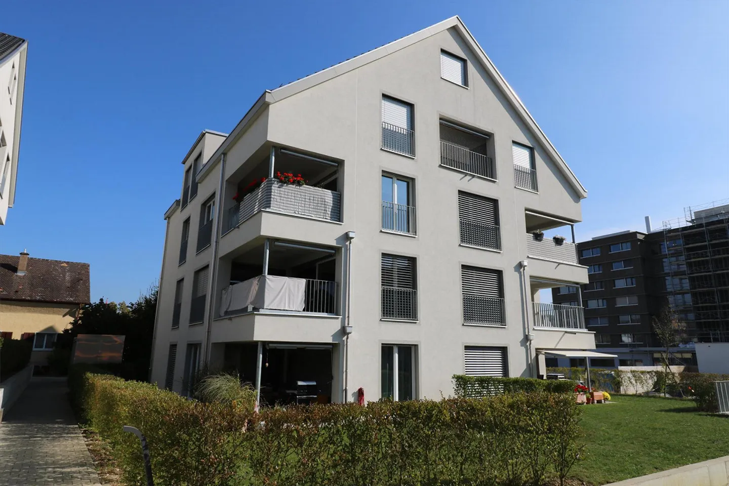 Modernes Apartment in Thayngen - Foto 1 von 8