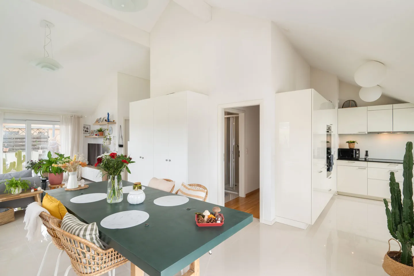 Recent Apartment - Villars-Ste-Croix - Photo 4 of 15