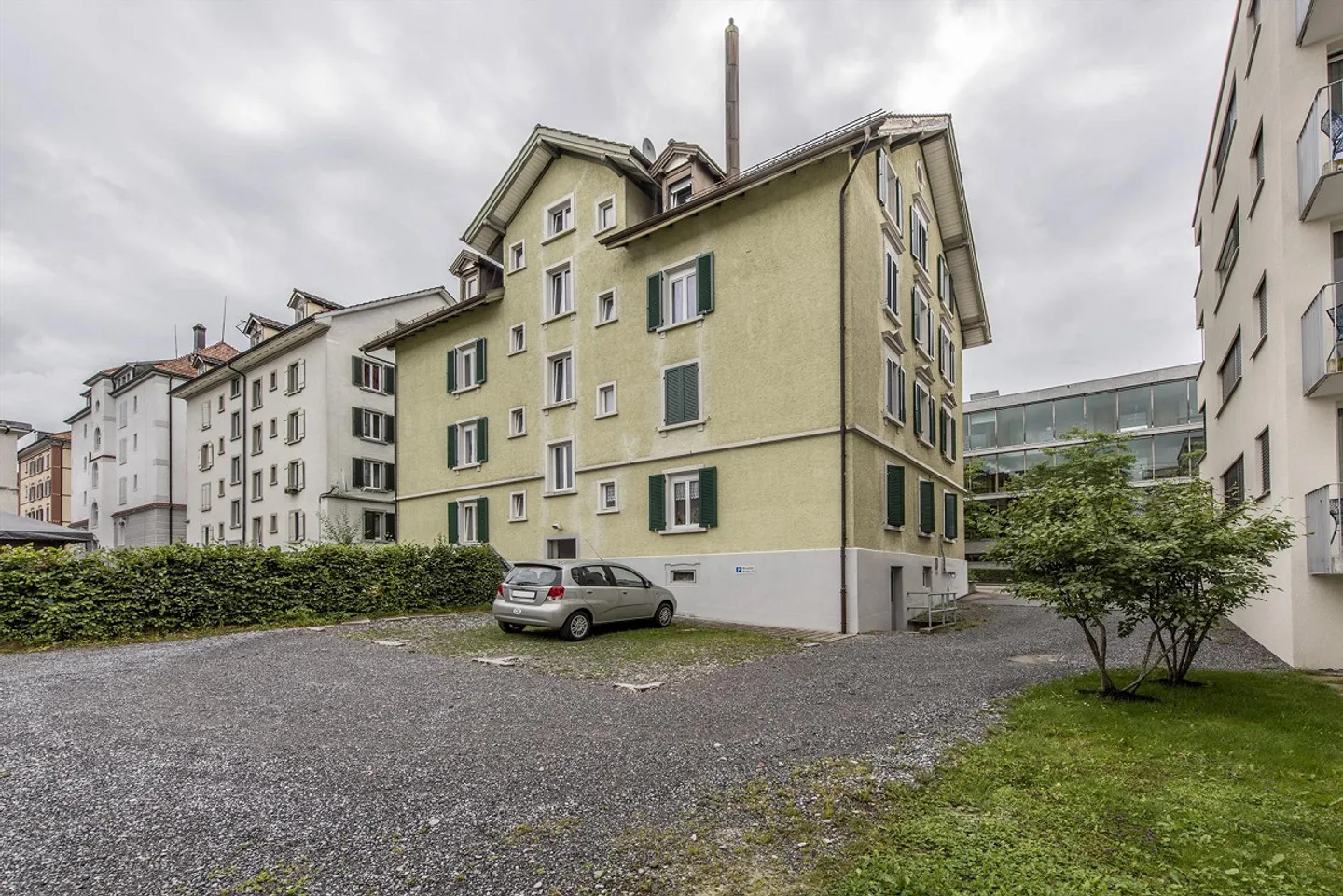 Appartement dans un endroit central - Photo 5 sur 17