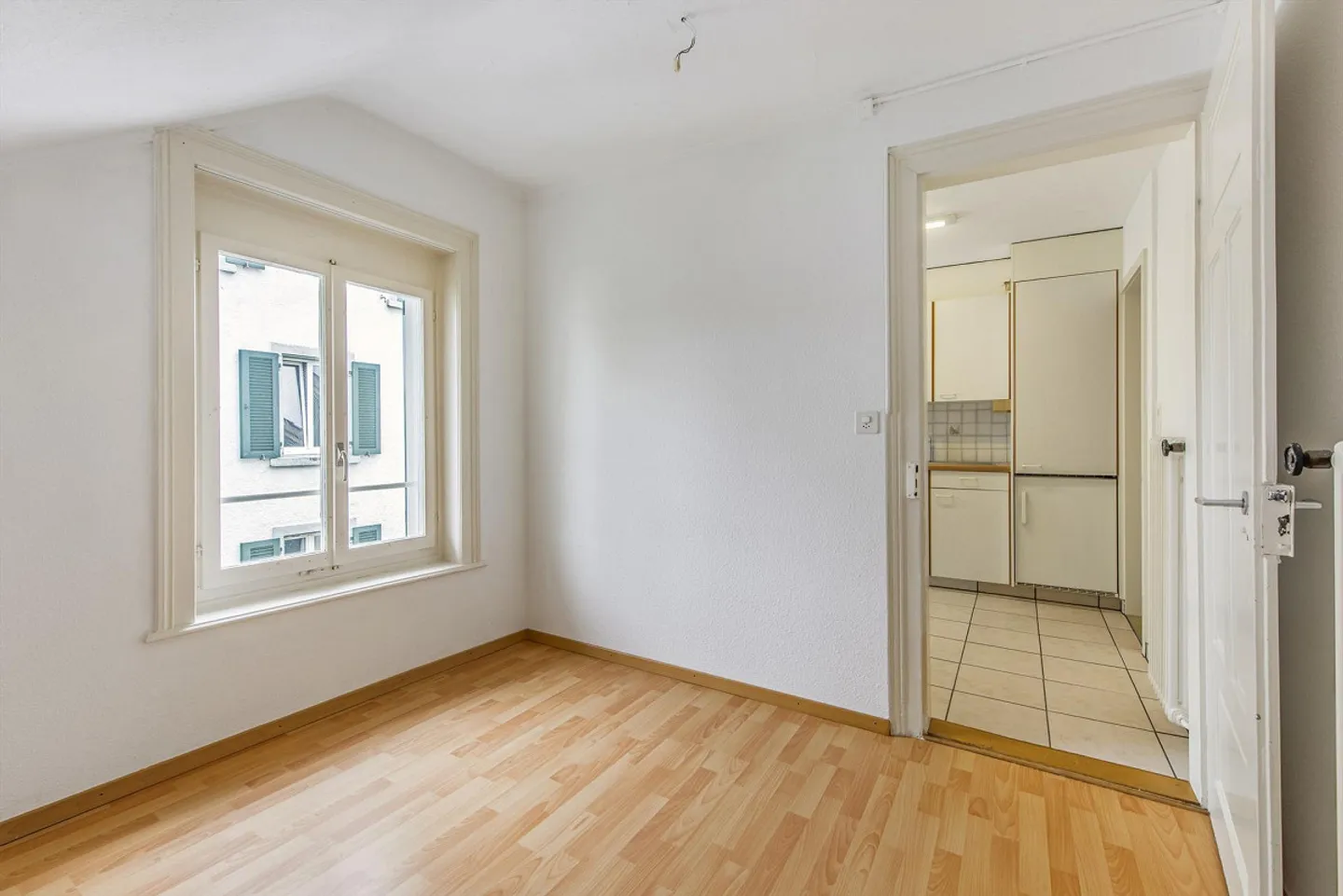 Appartement dans un endroit central - Photo 16 sur 17