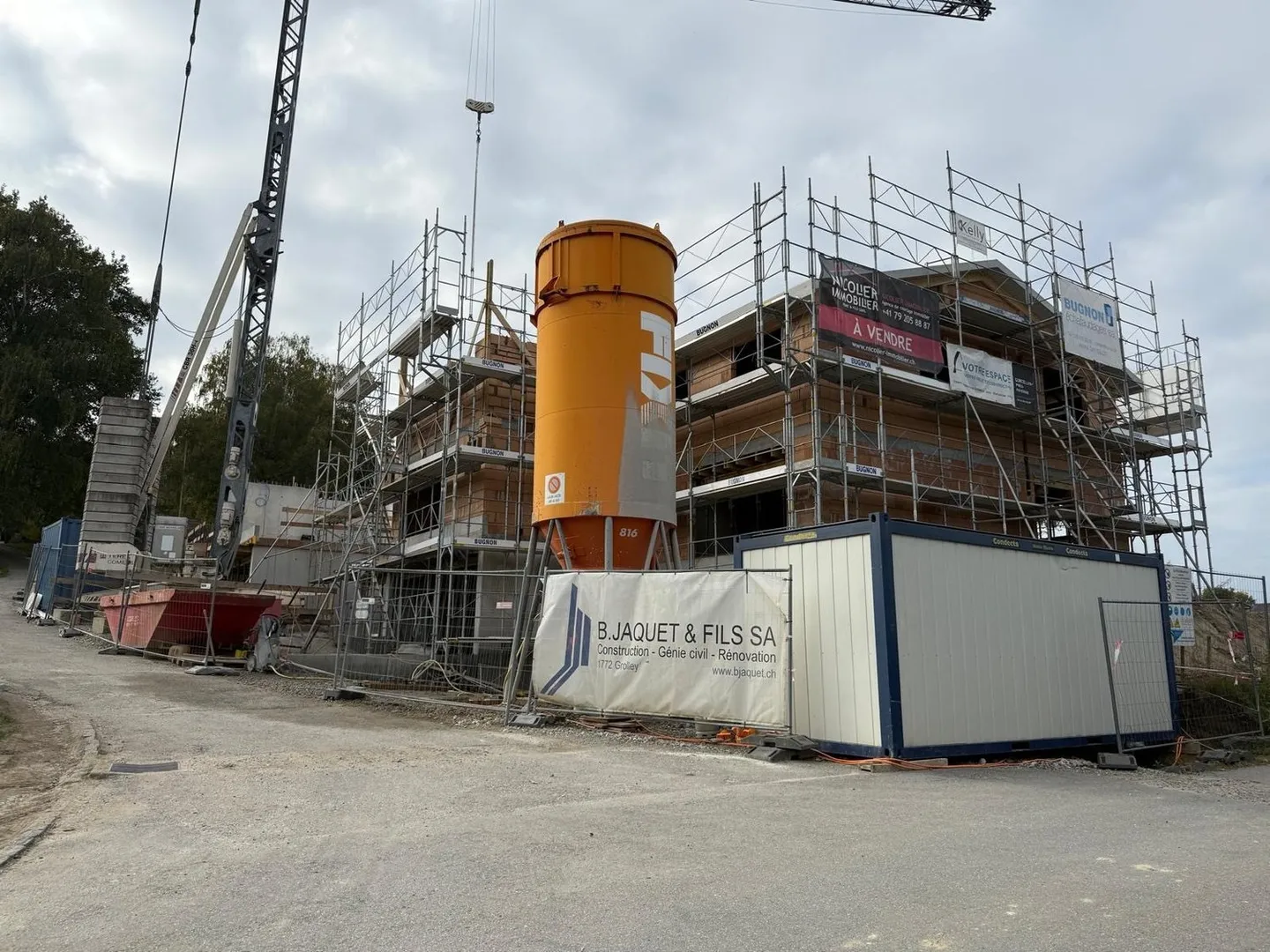 Una villa a 30 minuti da Friburgo! Più di una villa disponibile a Vesin (FR) - Foto 1 di 5