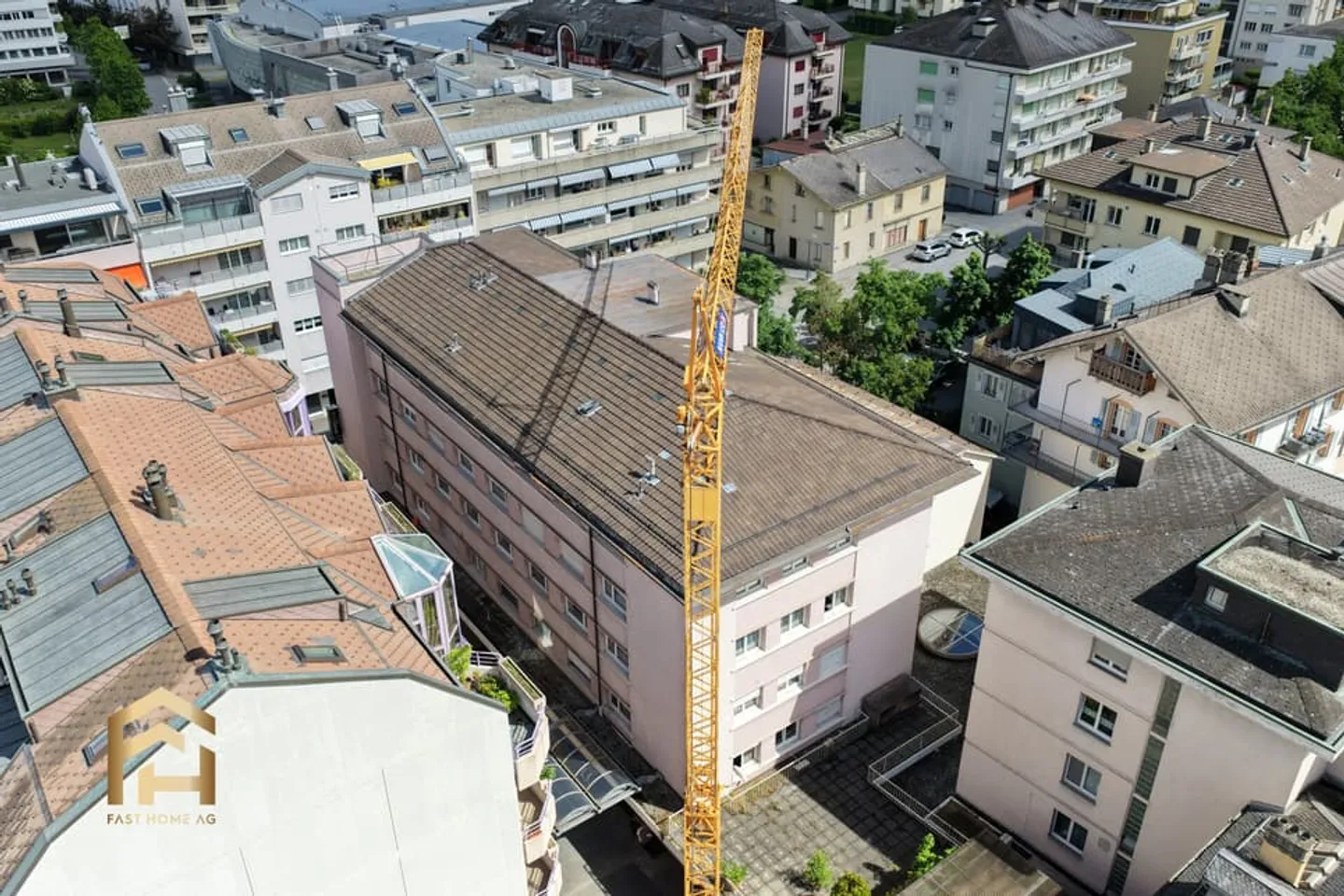 Living in the Heart of Visp: Bright 4.5-Room Apartment at Kaufhausplatz - Photo 13 of 13