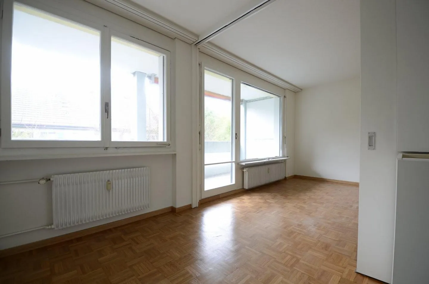 Geräumige 3-Zimmerwohnung mit Sicht ins Grüne - Foto 3 von 7