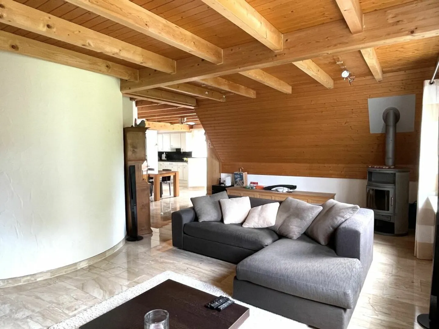 Appartamento in vendita - Foto 5 di 14