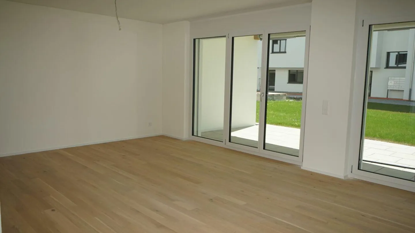 3 1/2-room apartment on the ground floor - Photo 3 of 12