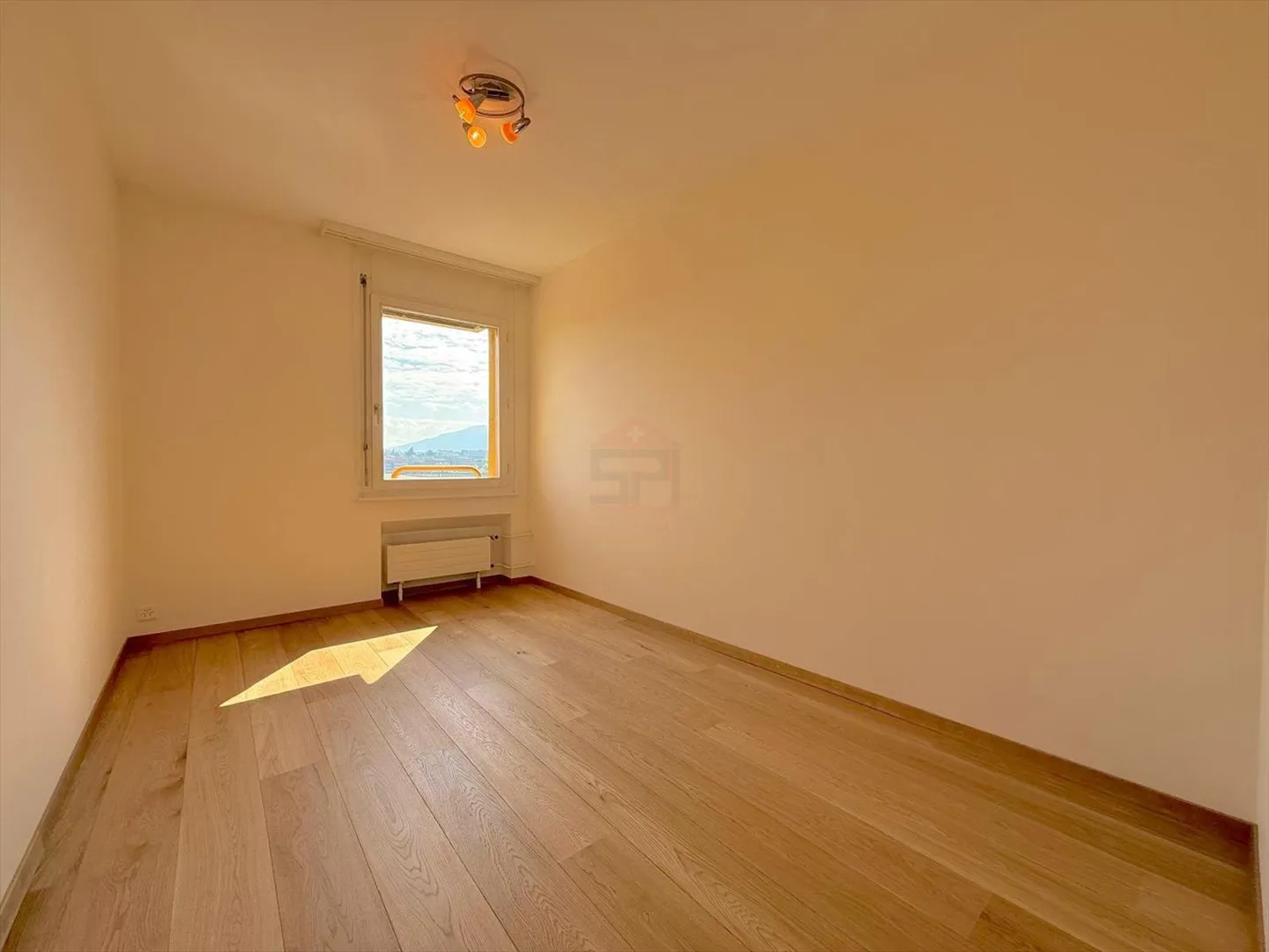 Sublime appartamento con 5 camere con vista sul Salève - Foto 6 di 10