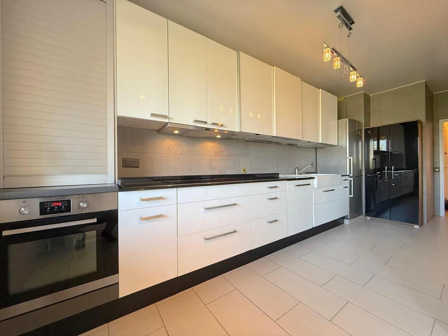 Sublime appartamento con 5 camere con vista sul Salève - Foto 3 di 10