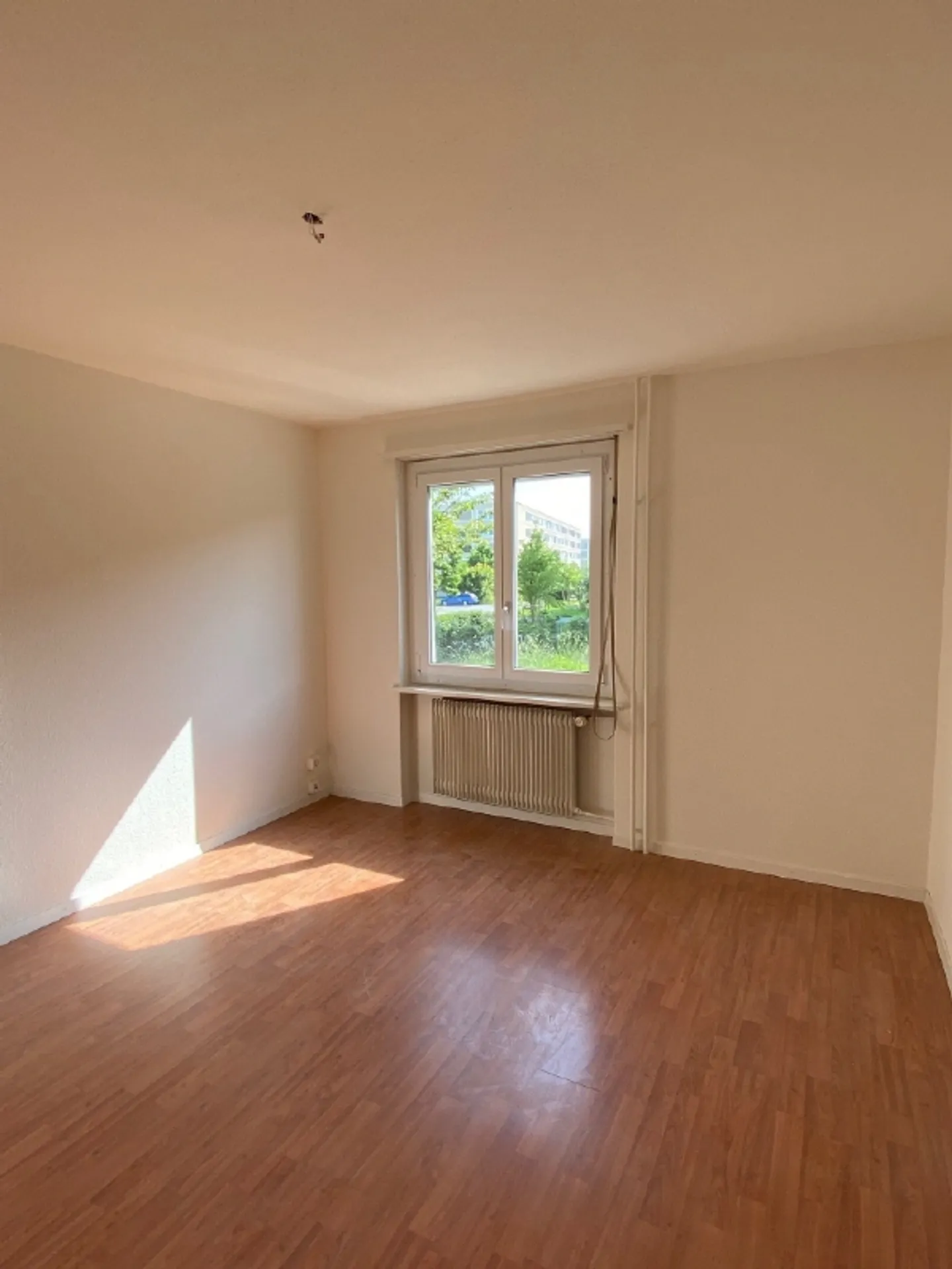 Practical, central apartment near Emmen Center - Photo 3 of 6