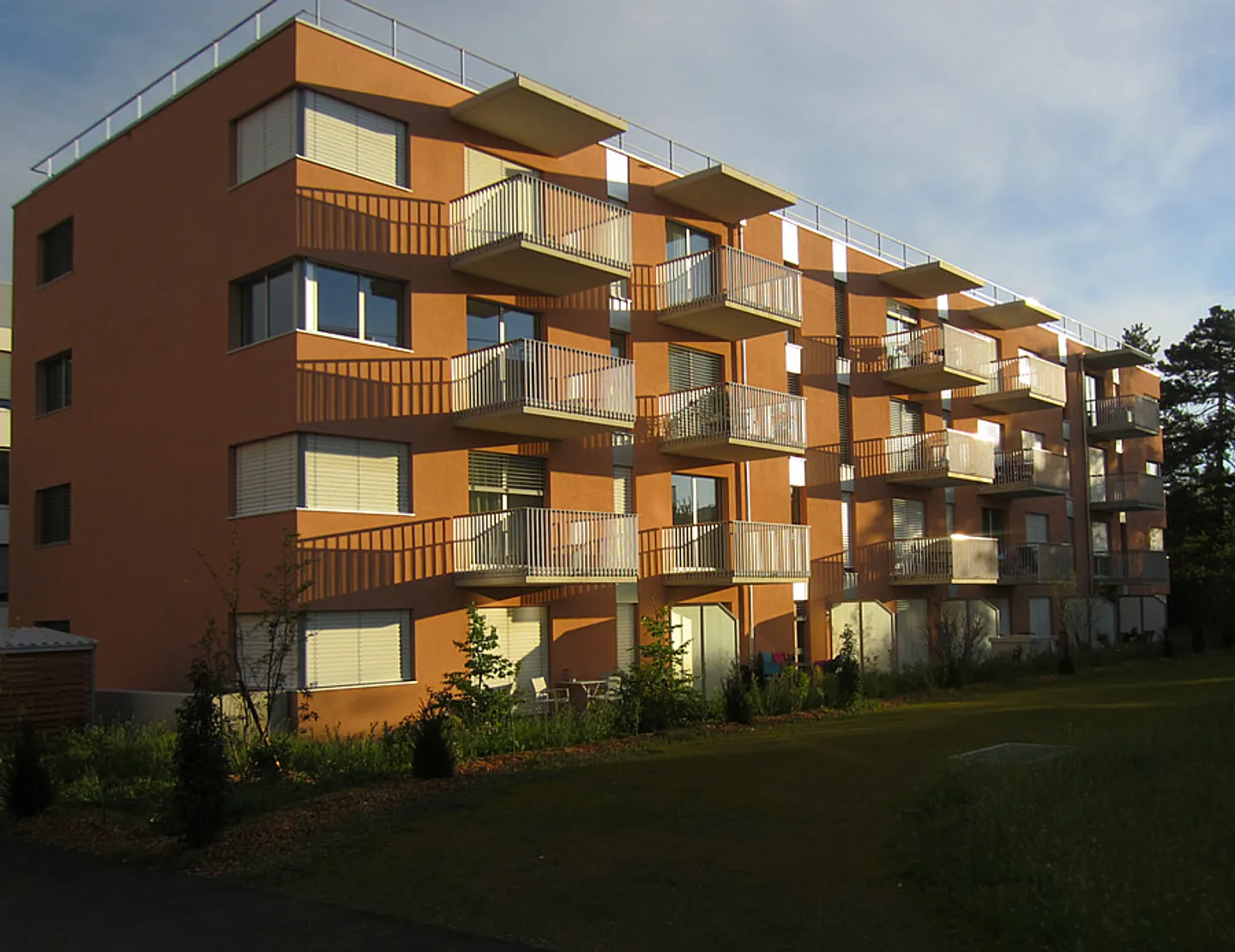 Double box au 1er sous-sol avec accès sécurisé - Photo 1 sur 1