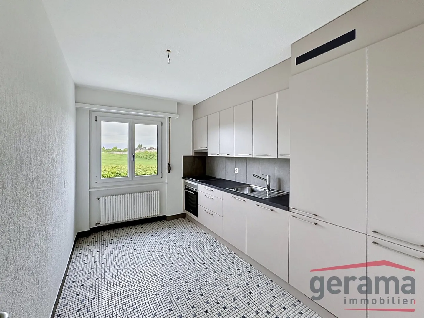 Beautiful 4.5-room apartment - Photo 1 of 9