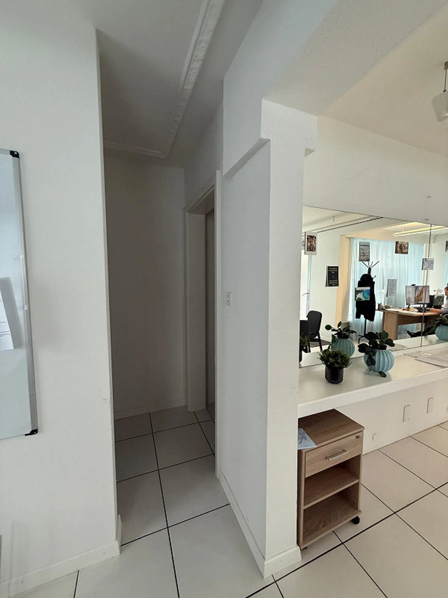 Gewerberaum an zentraler Lage in Horw - per sofort - Foto 7 von 14