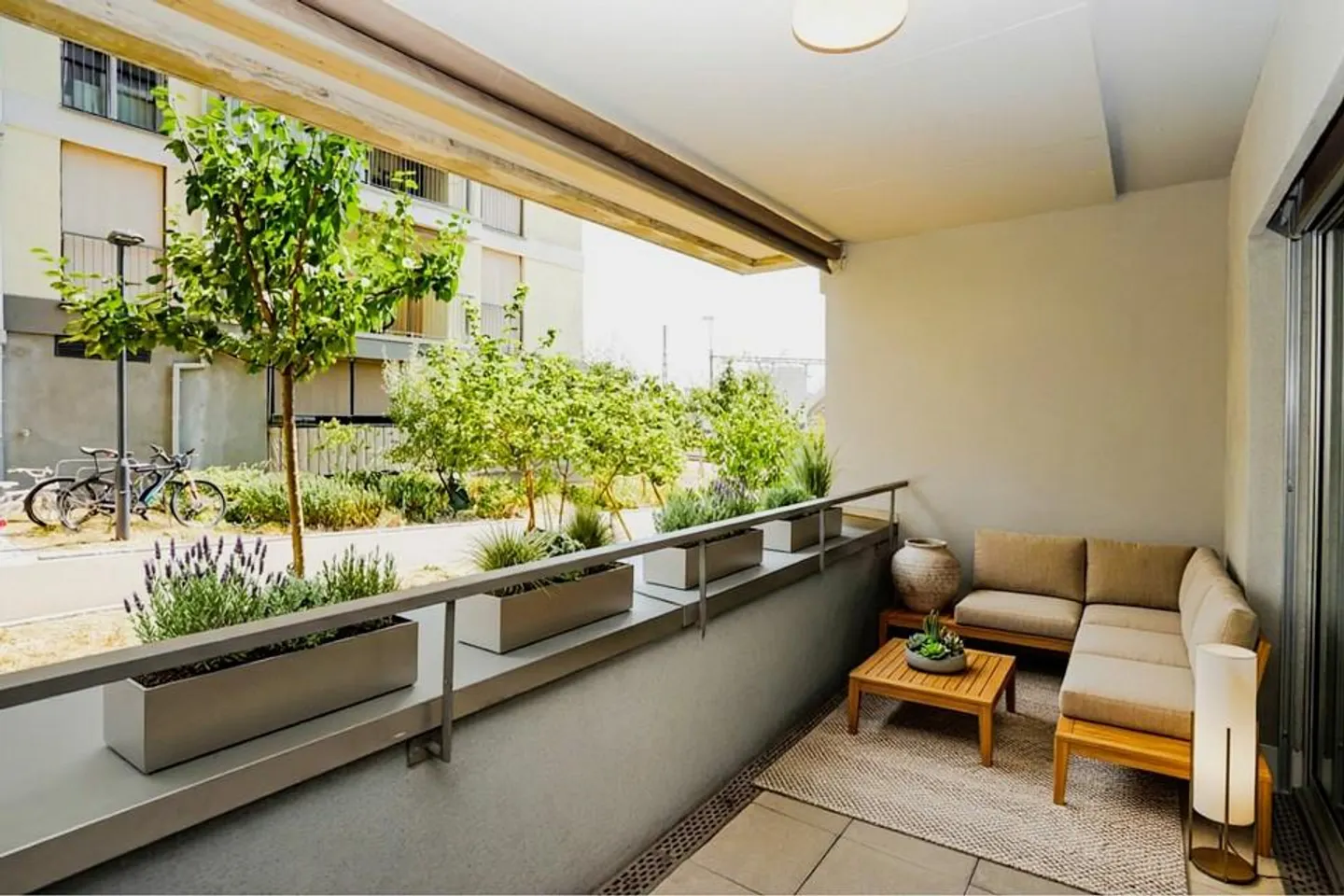 2½-Room Ground Floor Apartment in the Popular 'Glasi Quarter' in Bülach - Photo 6 of 12