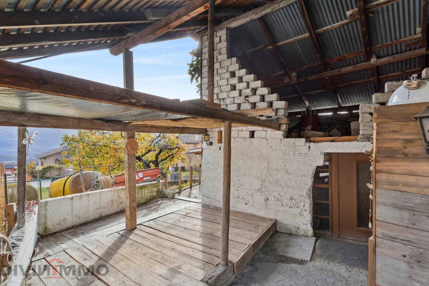 Storage space for sale - Photo 1 of 5