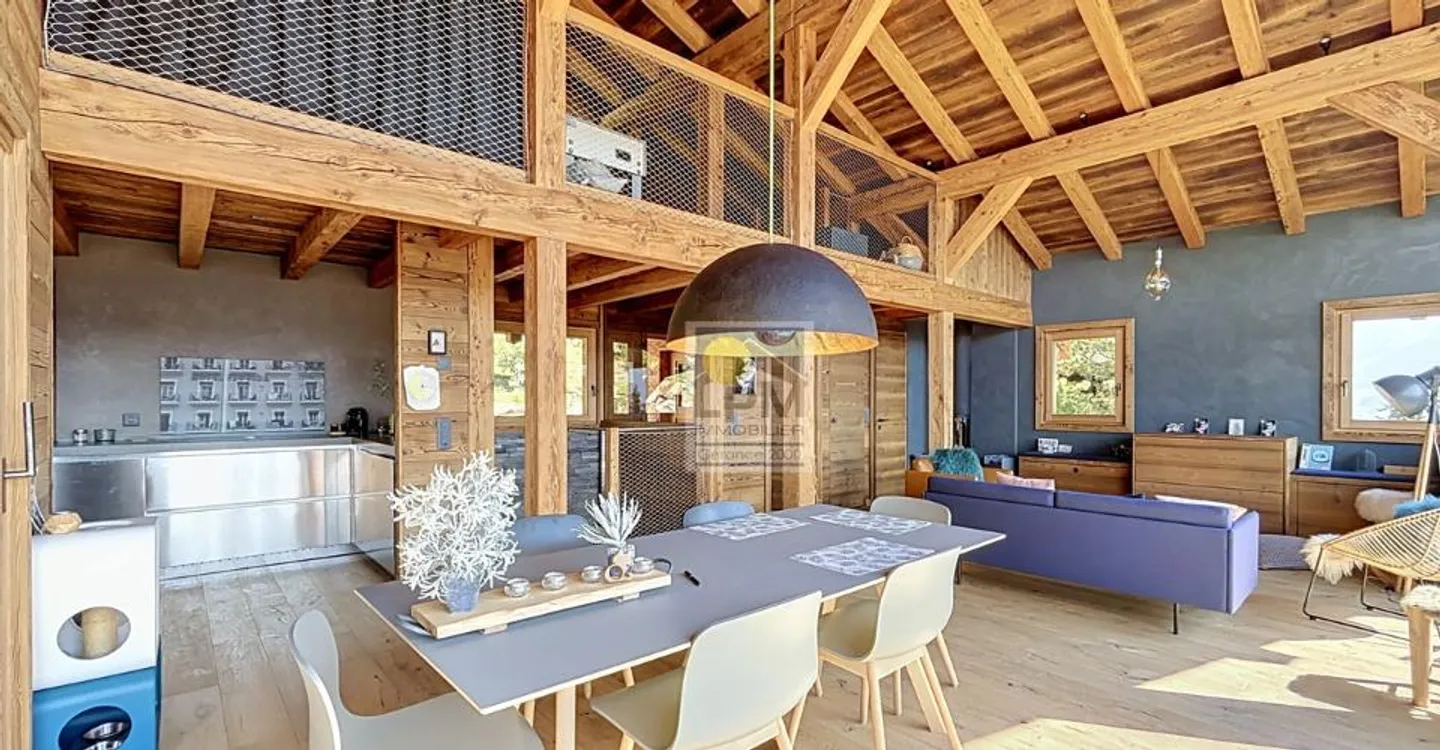 Exceptional Chalet – Luxury, Elegance and Panorama in the Heart of the Alps - Photo 3 of 12