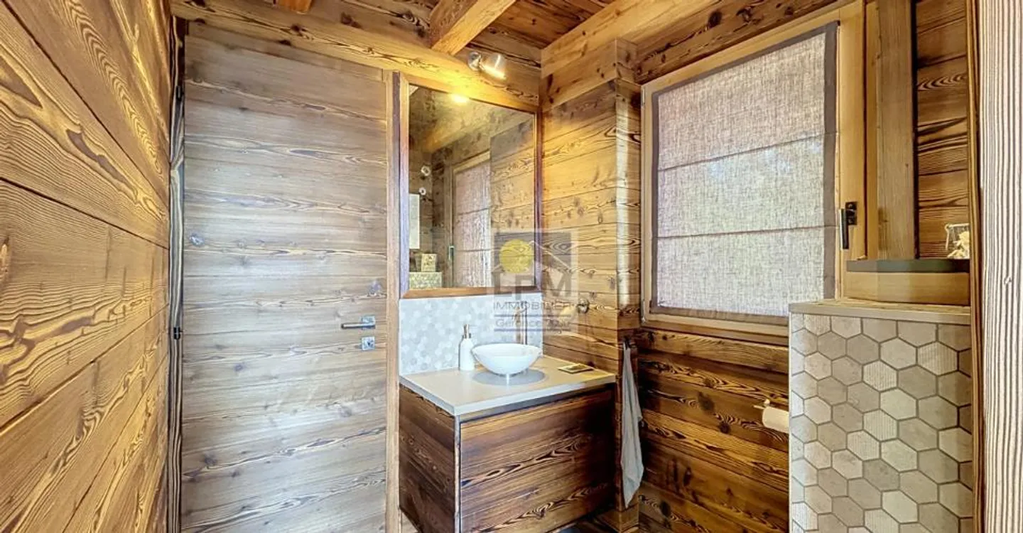 Exceptional Chalet – Luxury, Elegance and Panorama in the Heart of the Alps - Photo 7 of 12
