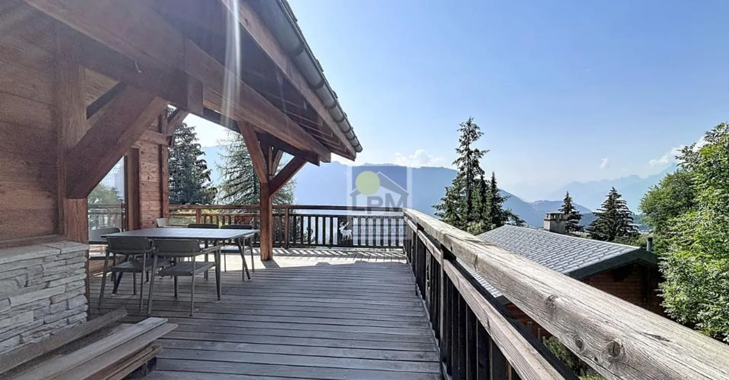 Exceptional Chalet – Luxury, Elegance and Panorama in the Heart of the Alps - Photo 9 of 12